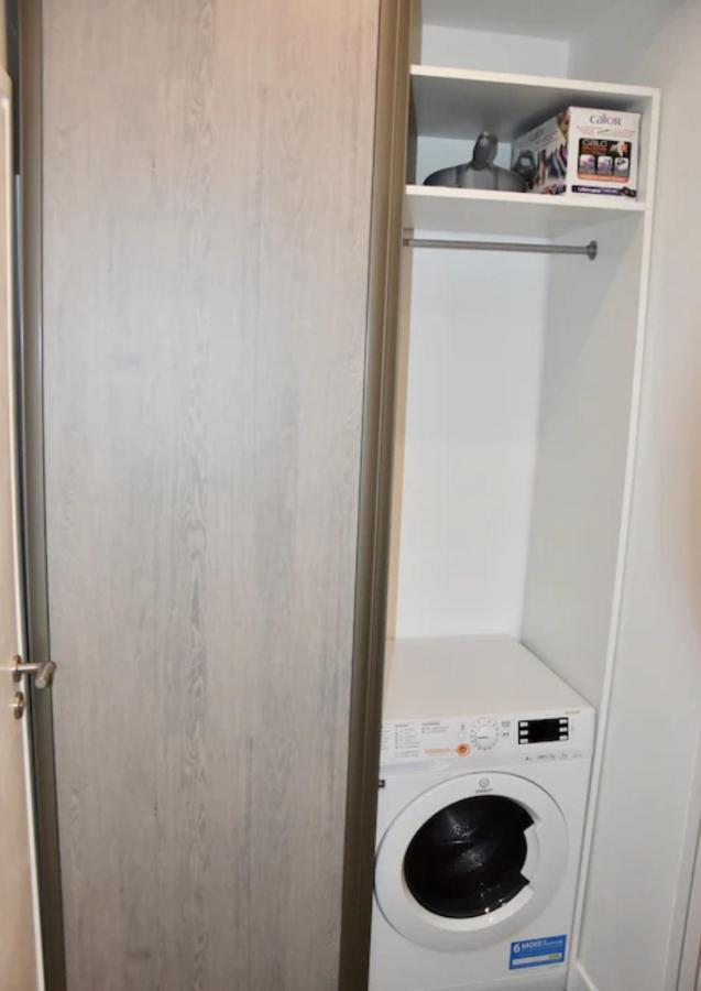 Elegant Appartement Dans Le Quartier Concorde A Paris Eksteriør billede