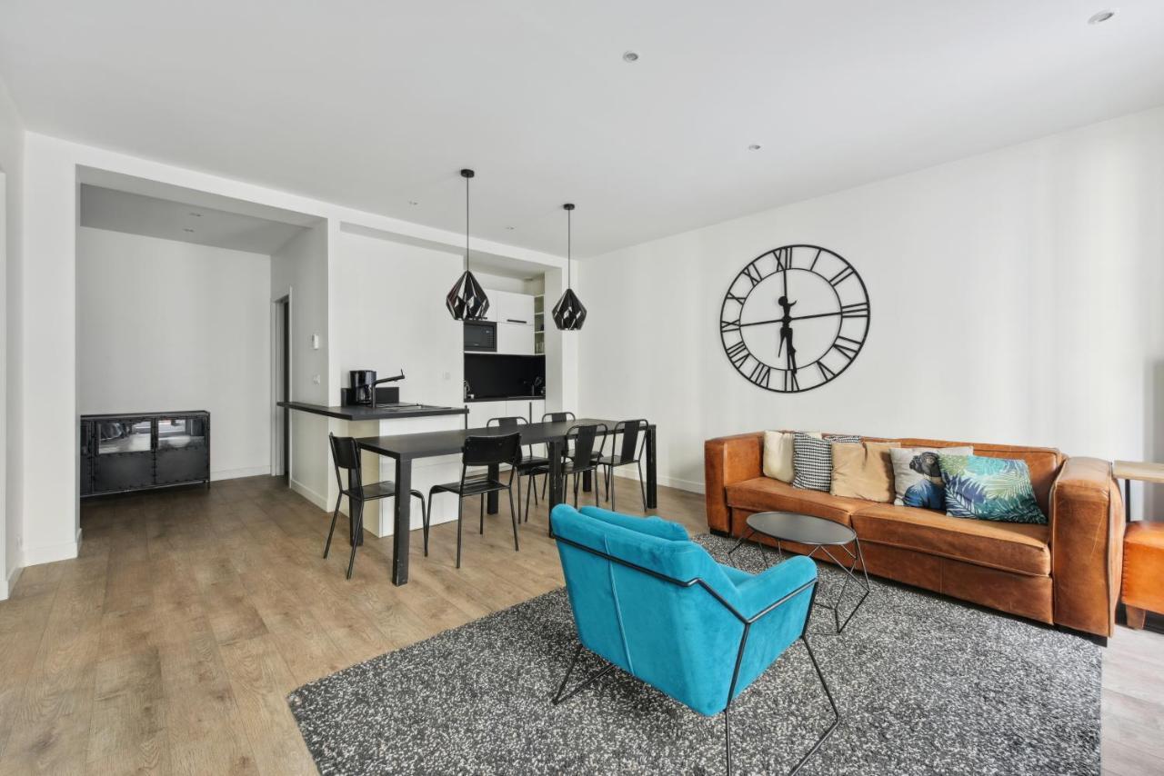 Elegant Appartement Dans Le Quartier Concorde A Paris Eksteriør billede